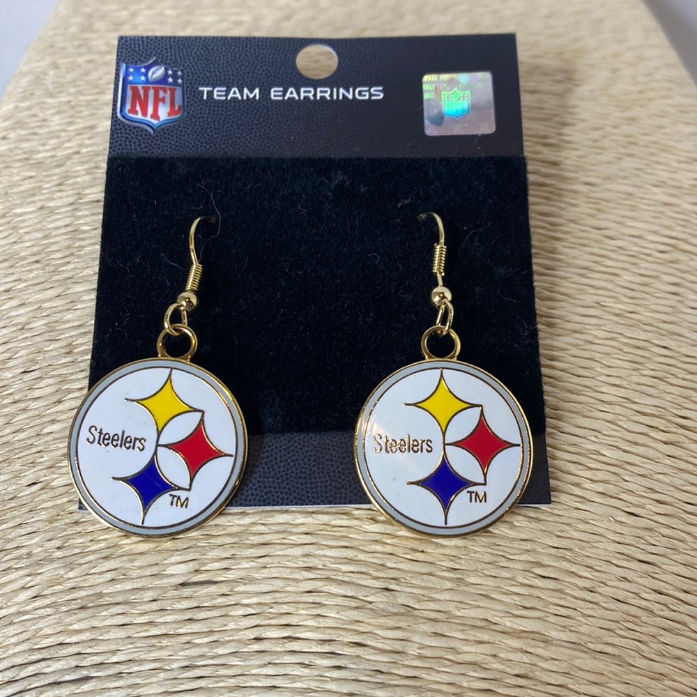 Pittsburgh Steelers fan dangle earrings